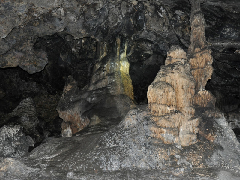 eilithya-cave